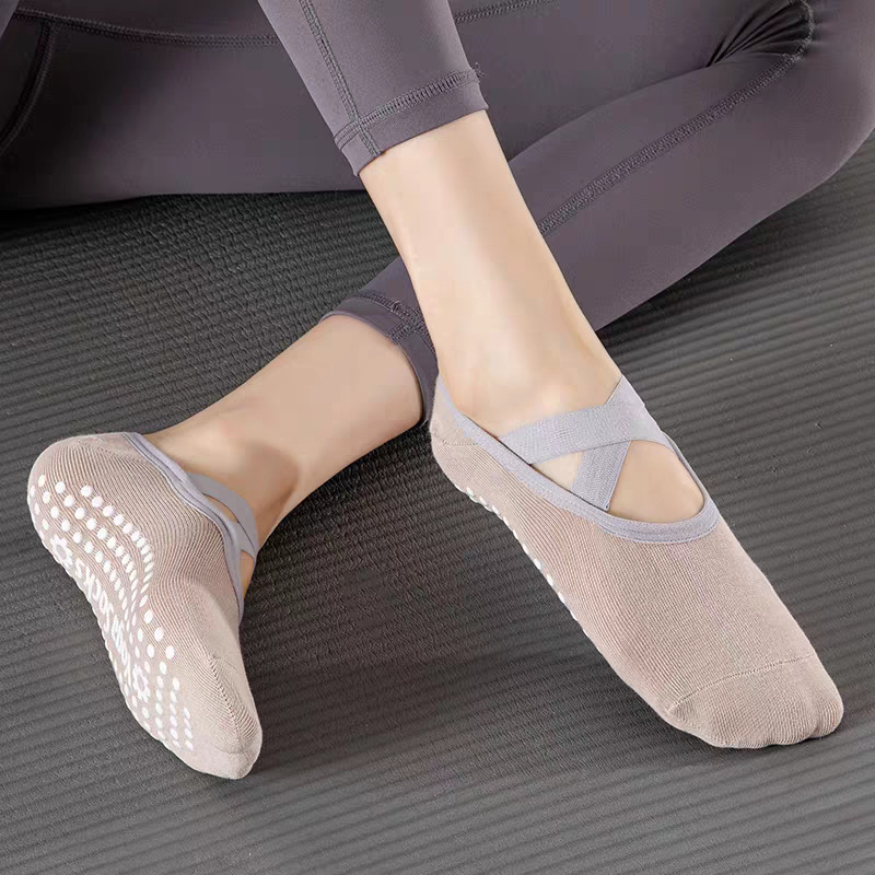 Professional Women Yoga Sock S - Yoga Dance & Fitness Center Llc 评论和价格